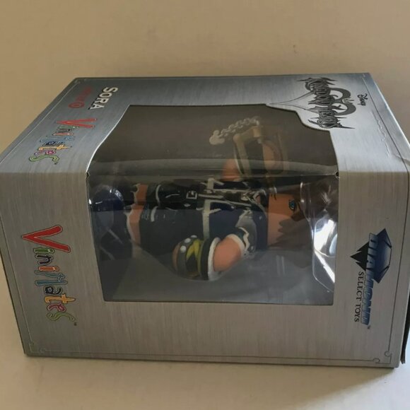 NEW Kingdom Hearts Vinimates Sora 4'' Figure - Picture 5 of 10